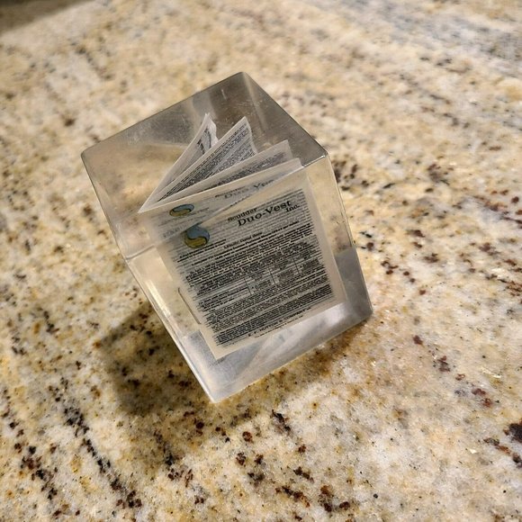 Scudder Duo Vest Paperweight with 1982 Capital Shares Paper Booklet - Picture 2 of 10